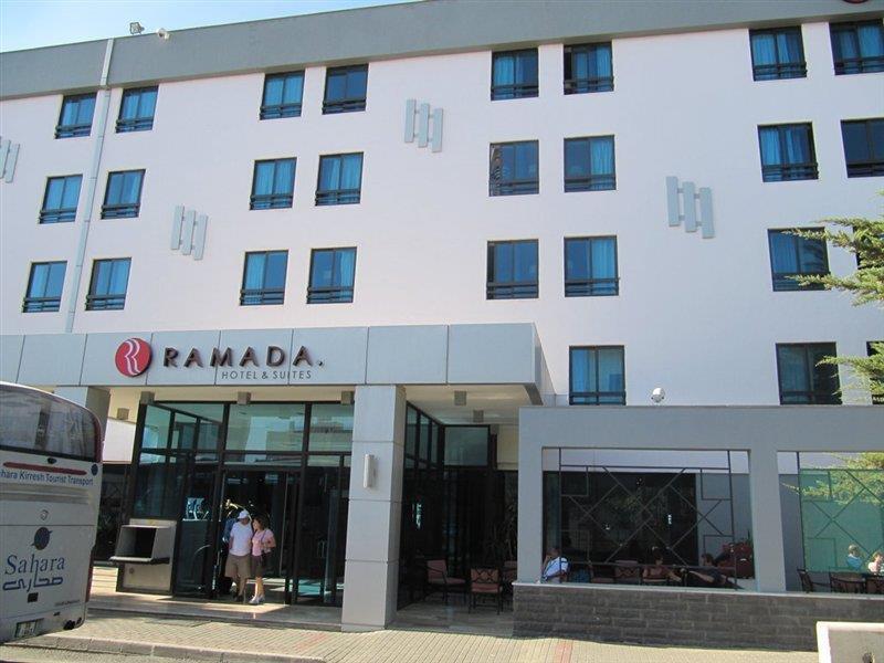 Ramada Hotel & Suites Amman Eksteriør bilde